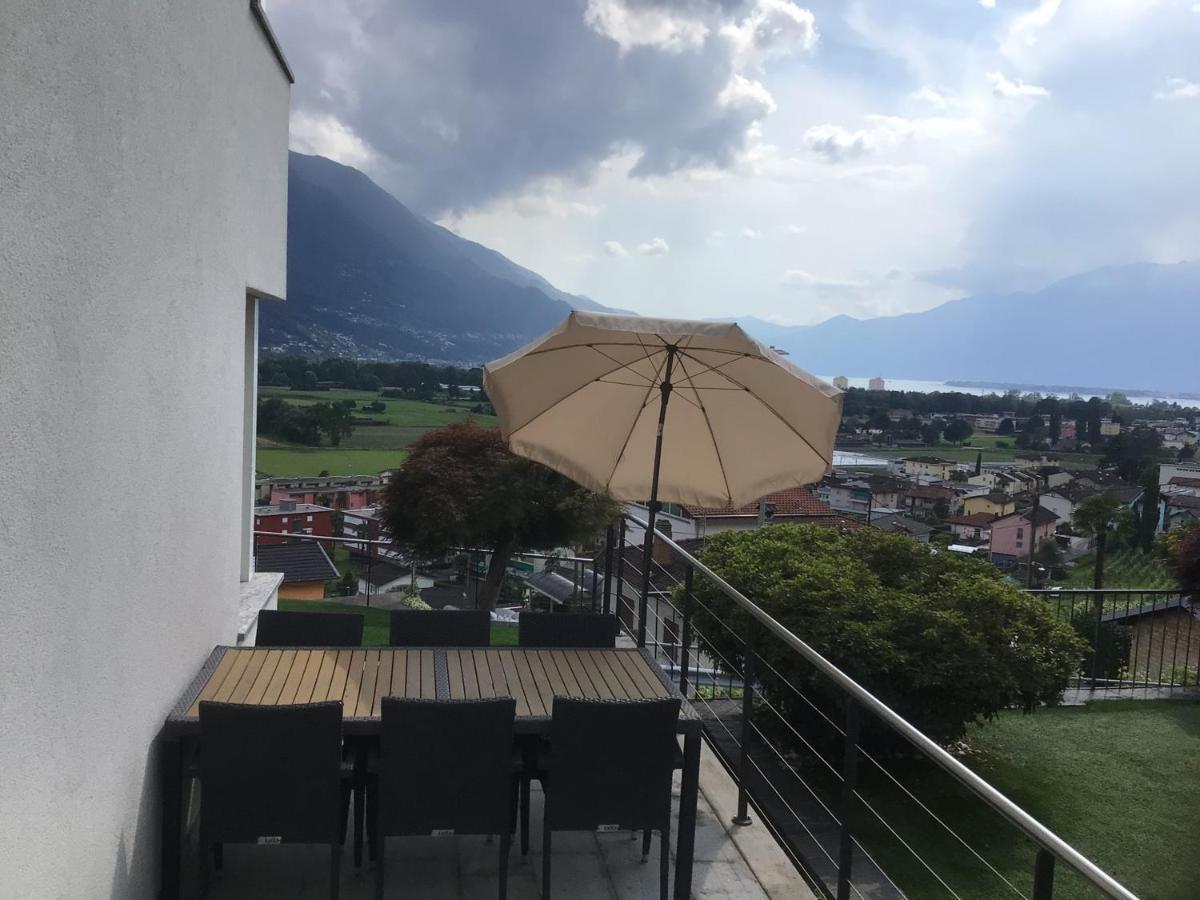 Moderno Bilocale Vista Lago Maggiore Gordola Buitenkant foto